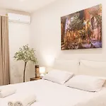 Apartment Spacious 3br Designer Just Off The Promenade By 360 Estates St. Paul's Bay