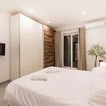 Spacious 3br Designer Just Off The Promenade By 360 Estates