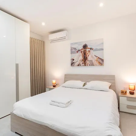 Spacious 3br Designer Just Off The Promenade By 360 Estates * St. Paul's Bay