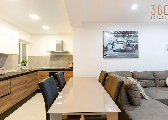 Spacious 3br Designer Just Off The Promenade By 360 Estates * St. Paul's Bay